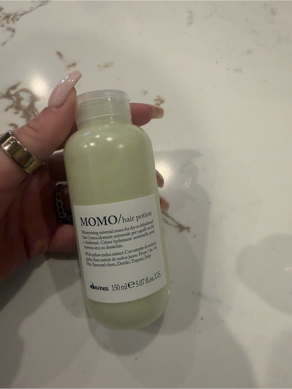 Davines MOMO hair potion